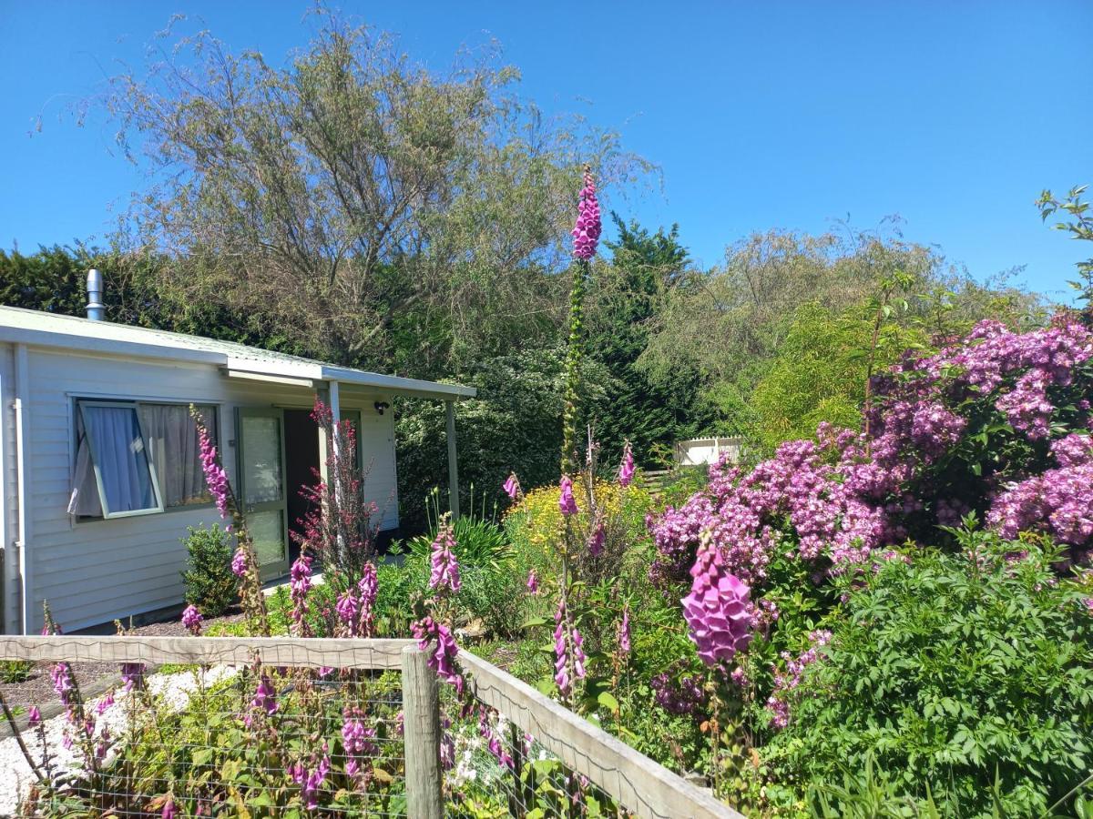 One Bedroom Country Cottage Motueka Exterior photo